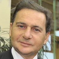 Éric Besson